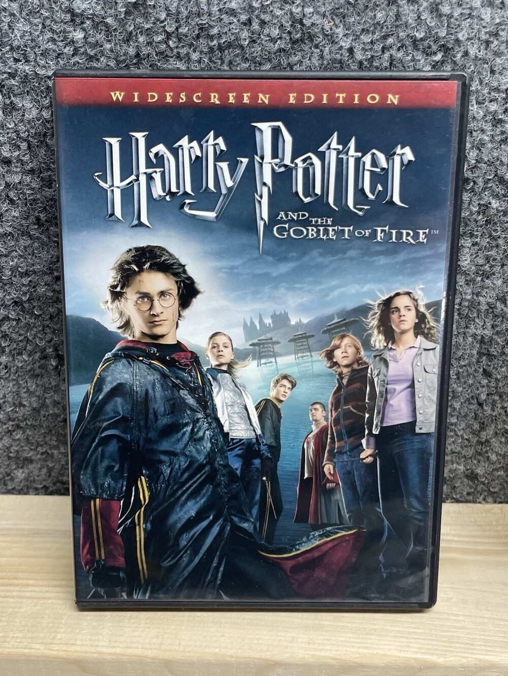 Harry Potter and the Goblet of Fire (Single-Disc Widescreen Edition) - VERY GOOD